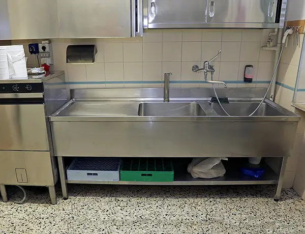 Emergency Plumbing for Restaurants & Food/Beverage Plants